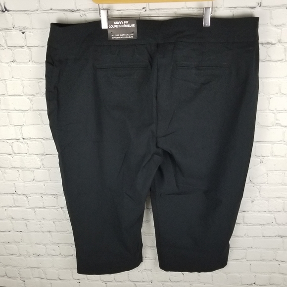 PENNINGTONS | Savvy Fit stretch capri pants - Picture 3 of 9